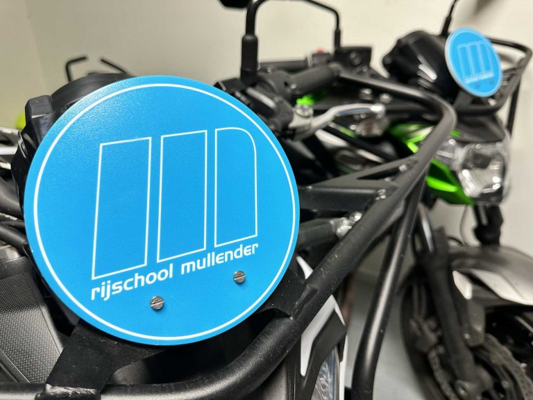 geprint plexiglas als motorschild