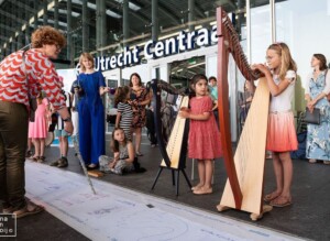 Opening grootste partituur Utrecht centraal