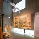 Inspiratie met plexiglas: gekleurd en bedrukt plexiglas op maat gesneden als organische woordwolk